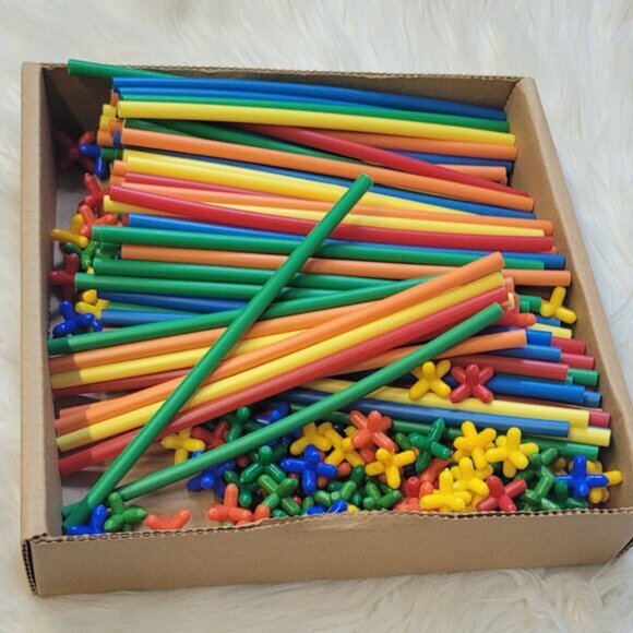Roylco Straws Connectors Creative Building Set 230 Piece Construction Kit STEM - Picture 6 of 9